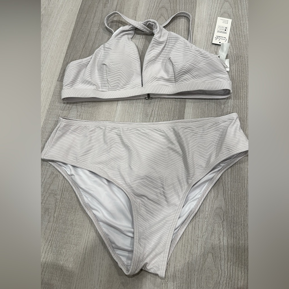 Cupshe Elegant White Bikini Set